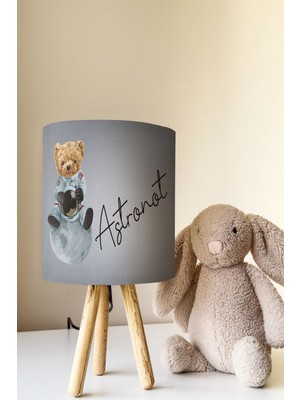 Talia Home Sevimli Astronot Ayı Desenli Çocuk Odası Abajur Masa Lambası TLAB-316