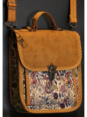 Pujiva Büyük Boy-Etnik Tarz Desenli, Çok Cebli, Fermuarlı, Kilitli, Terme Desenli, El ve Omuz Askılı Çanta