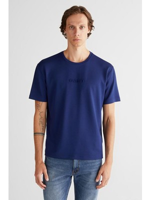 Gant Erkek Tam Kalıp Bisiklet Yaka Tonal Logolu T-Shirt - Lacivert