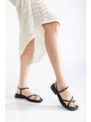 Nordi Siyah Cilt Kemerli Sandalet