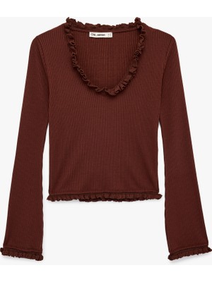 Koton Slim Fit Fırfır Detaylı Uzun Kollu V Yaka Tişört