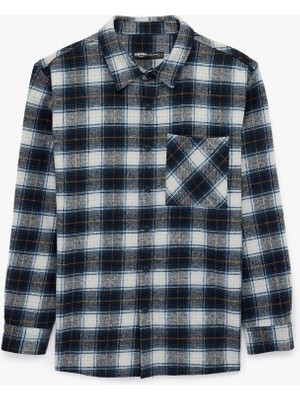 Koton Regular Fit Uzun Kollu Cepli Klasik Yaka Oduncu Gömleği