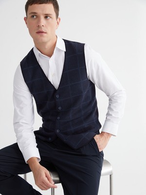 LC Waikiki Classic Lacivert Standart Kalıp Erkek Klasik Yelek