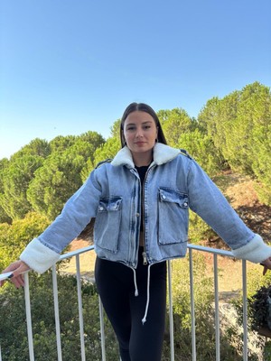 A.T. Kids-Women İçi Kürklü Yaka ve Manşet Detaylı Kadın Kot Ceket