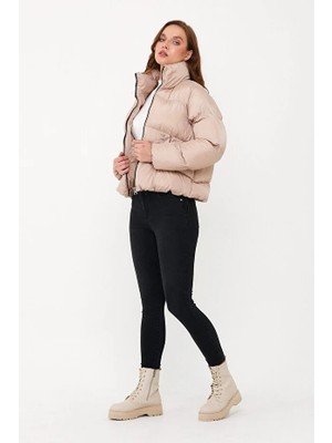 Dynamo Kadın Bej Oversize Şişme Mont 5006