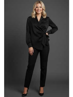 Lizaa Moda Kadın Saten Görünümlü Kruvaze Bağlamalı Bluz Şık ve Modern Kesim