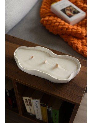 Myravis Myrâvis Ylang Ylang ve Tarçın Kokulu 3 Fitilli El Yapımı Dekoratif %100 Doğal Soya Mumu