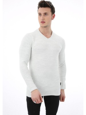 Moresun Düz Kabartma Desenli V Yaka Erkek Günlük Triko Kazak