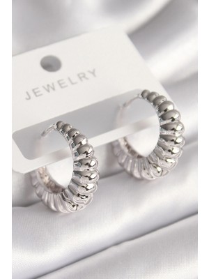 Calperia Pirinç Gümüş Renk Sarmal Halka Model Kadın Küpe