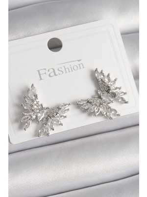 Calperia Pirinç Gümüş Renk Zirkon Taşlı Kelebek Model Kadın Küpe