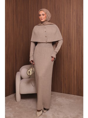 Balenbi Kadın Sık Örgü Pelerinli Triko Tesettür Elbise Std Beden 1150