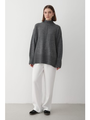 Jaste Kadın Oversize Balıkçı Yaka Triko Kazak