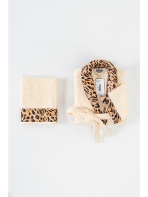 Ellaline Leopar Desenli Bornoz Takımı %100 Pamuk Sertifikalı, 2 Parça, Krem Renk