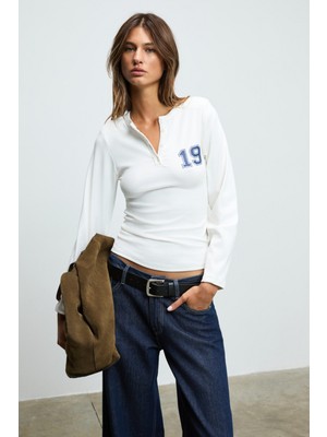 Grimelange Matrush Kadın Esnek ve Yumuşak Kumaşlı Omuzu Vatkalı Baskı Detaylı Düğmeli Uzun Kollu Beyaz Bluz