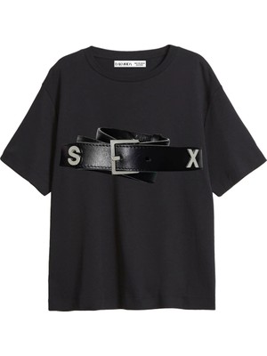 Cinema Moda Hot Belt Baskılı Relaxed Fit Siyah Kadın Tshirt