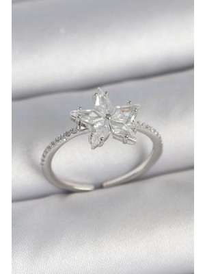 Calperia Pirinç Gümüş Renk Zirkon Taşlı Yıldız Model Ayarlanabilir Kadın Yüzük