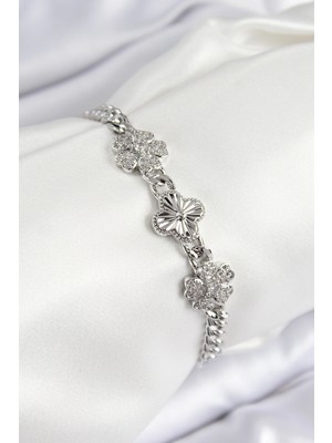 Calperia Pirinç Zirkon Taşlı Yonca Model Gümüş Renk Kadın Bileklik