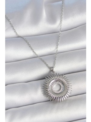 Calperia 316L Çelik Gümüş Renk Zincir Zirkon Taşlı Nova Yıldız Model Kadın Kolye