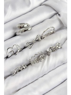 Calperia Pirinç Zirkon Taşlı Fiyonk ve Kalp Model Gümüş Renk Kadın Yüzük Kombin Set