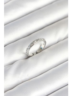 Calperia Pirinç Gümüş Renk Zirkon Taşlı Kadın Yüzük