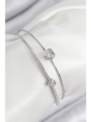 Calperia Pirinç Zirkon Taşlı Kalp Model Gümüş Renk Kadın Bileklik