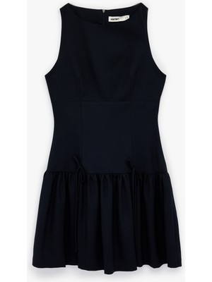 Koton Yuvarlak Yaka Kolsuz Fırfırlı Mini Elbise