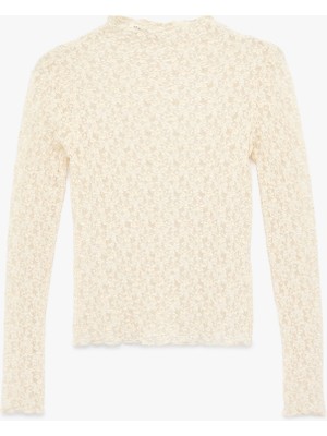 Koton Slim Fit Dik Yaka Uzun Kollu Dantel Tişört