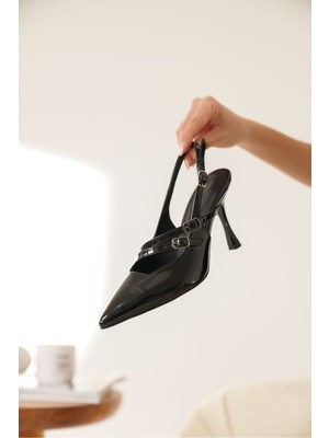 Modaserdem Lenora Kadın Siyah Rugan Topuklu Ayakkabı