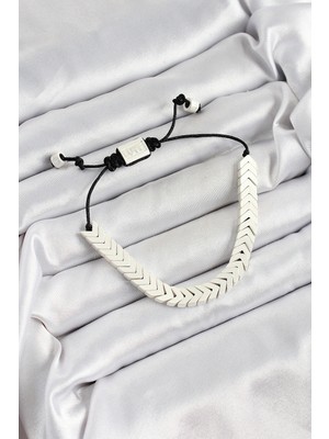 Pirinç Asansörlü Beyaz Juju Kadın Bileklik