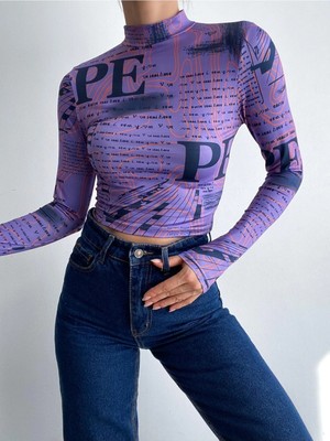 Qutta Kadın Dijital Baskılı Desenli Dik Balıkçı Yaka Uzun Kollu Crop Bluz