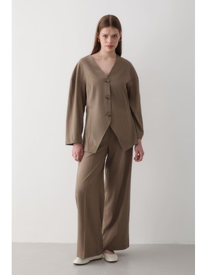 Jaste Kadın V Yaka Düğmeli Ceket & Beli Lastikli Pantolon Alt & Üst Takım HAKİ