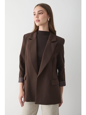 Jaste Kadın Çizgili İçi Astarlı Kol Detaylı Blazer Ceket ACI KAHVERENGİ