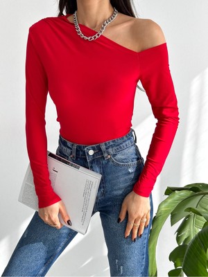 Qutta Kadın Tek Omuz Açık Uzun Kol Sandy Kumaş Örme Bluz