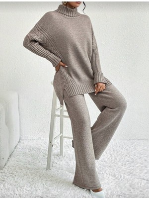 Newco Kadın Fitilli Yaka Saç Örgü Desenli Yanlardan Yırtmaçlı Triko Takım Antrasit - Gri