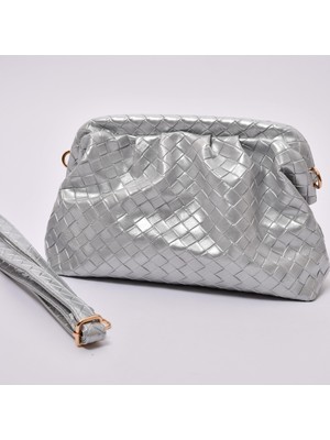 Örgü Efektli Çıkarılabilir Askılı Gümüş  Çanta