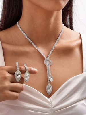 Alya's Aksesuar Su Damlası Tasarıımlı Zirkon Taşlı Kolye Küpe Seti