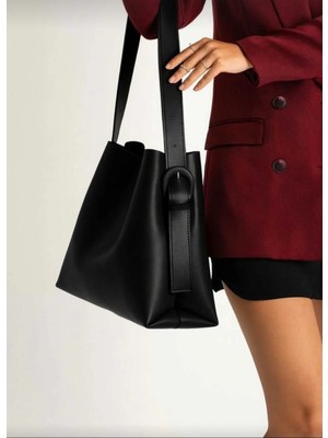 Özüm Takı Çanta Kadın Büyük Boy Omuz ve Kol Çantası Siyah