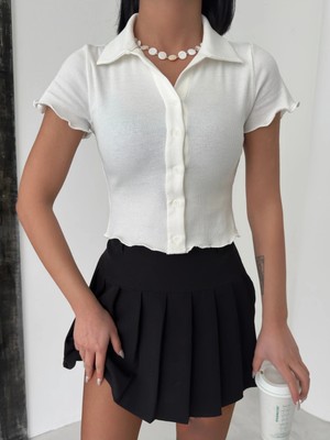 Qutta Kadın Polo Yaka Düğmeli Kaşkorse Crop Bluz