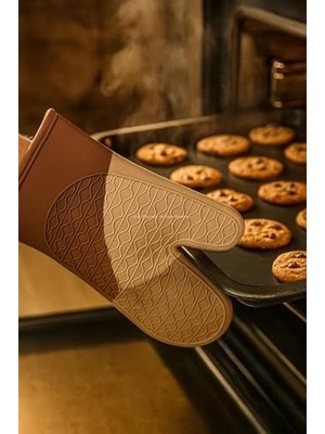 Storemax %100 Silikon Fırın Eldiveni, Dayanıklı Yanmaz Mutfak Tutacağı, Kaymaz Su Geçirmez Barbekü ve Izgara Eldiveni, Profesyonel Tencere Tavası Tutamacı, Yüksek Sıcaklık Koruyucu