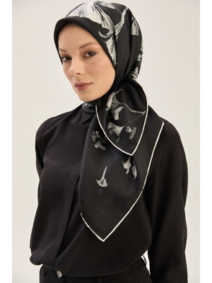 Maisa Eflin Tivil Ipek Eşarp