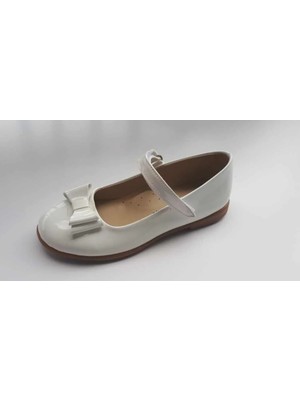 Aktaş Ortopedi Kız Çocuk Papyon Fiyonklu Beyaz Rugan Ortopedik Abiye Babet Ayakkabı