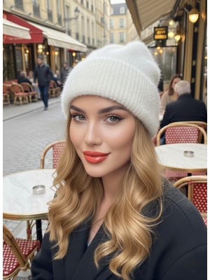 SF Collection Kadın Peluş Tüylü Yumoş Bere