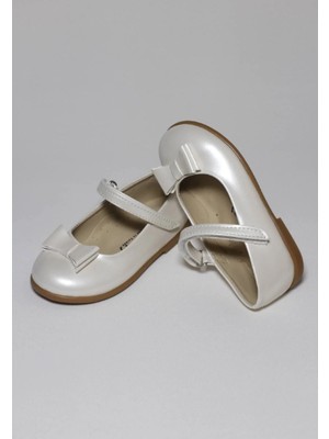 Aktaş Ortopedi Kız Çocuk Papyon Fiyonklu Sedef Rugan Ortopedik Abiye Babet Ayakkabı