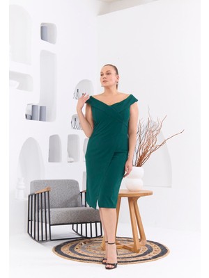 Rmg Kayık Yaka Büyük Beden Zümrüt Elbise1