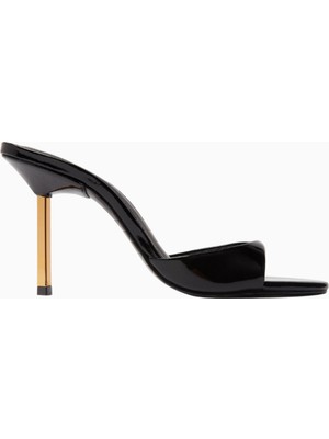 Schutz Open-Toe 87 Siyah Patent Deri, Ince Bantlı ve Metalik Topuklu Sandalet
