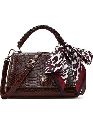 Derimod Kadın Kahverengi Uzun Askılı Kroko Desenli Klasik Kol Çantası 25ABD2505E3