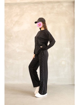 Aces modal  Taşlı Takım günlük ve özel günleriniz için tercih edebilirsiniz.