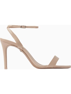 Schutz Pryia 100 Bej Deri Bilekten Ayarlanabilir, 100MM Topuklu Lüks Sandalet