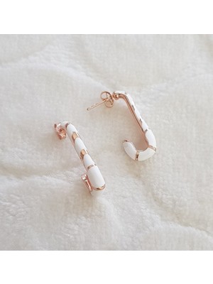 Canka Beyaz Mineli Baston Gümüş Küpe