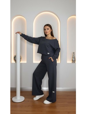 Omuz Dekolteli Takım